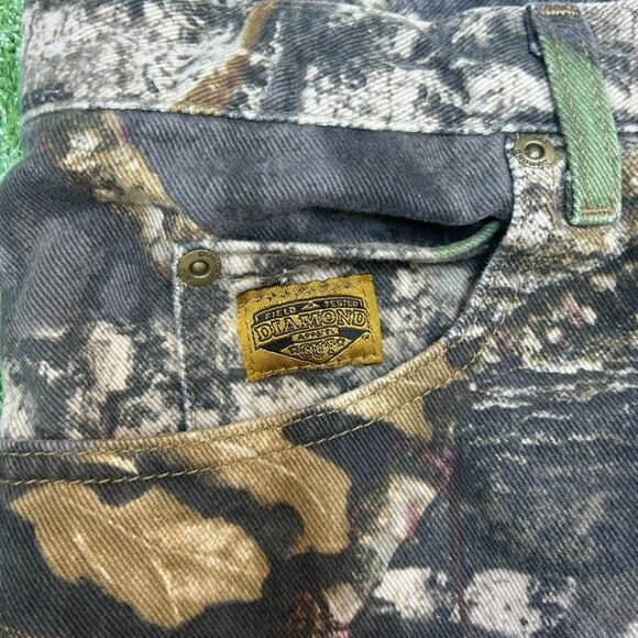 Diamond Cut Jeans Mens 36x30 Camo Mossy Oak Straight Leg Distressed Denim - Picture 6 of 7